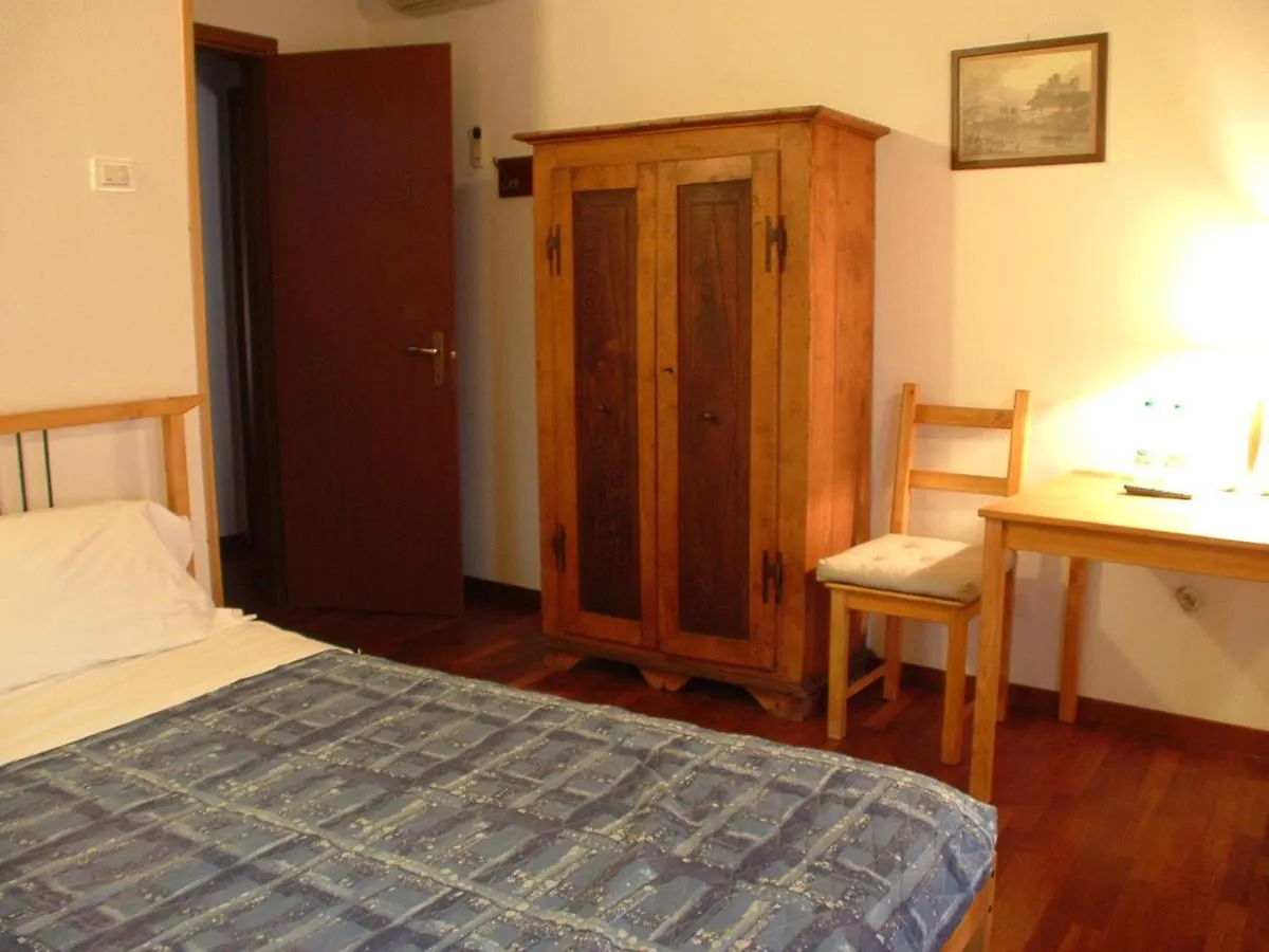 فيرّارا Locanda Delle Agucchie 0*,  إيطاليا